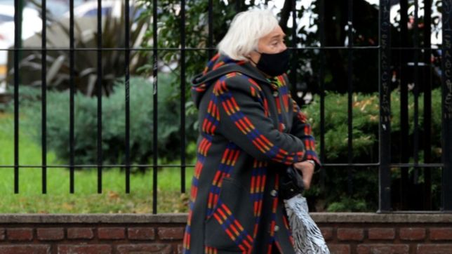 miercoles de niebla a la manana, frio y cielo algo nublado en la plata