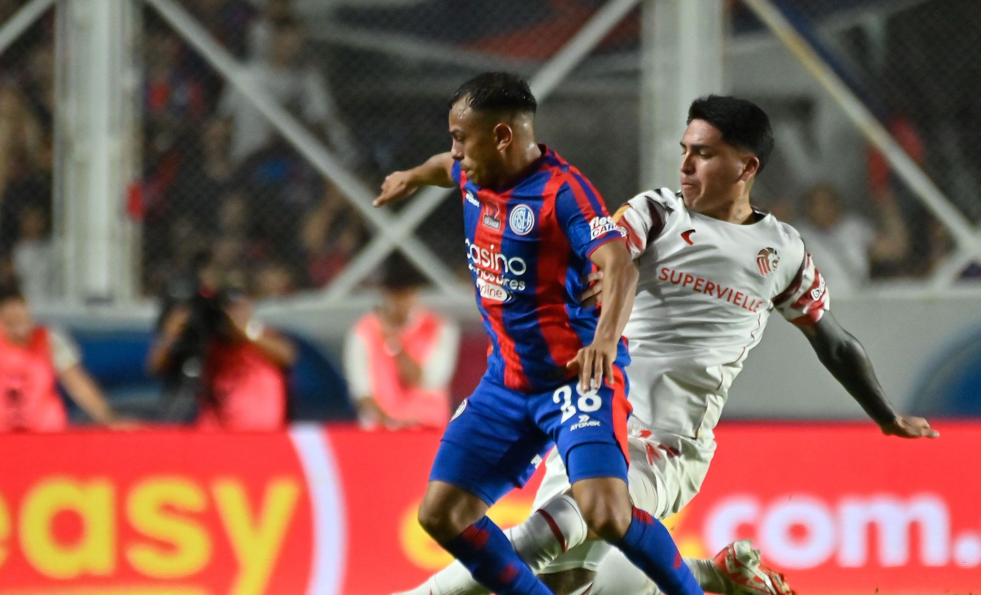 Estudiantes San Lorenzo Farias