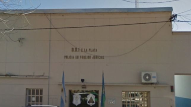 los 160 policias de la ddi la plata, a declarar en la causa por abusos sexuales