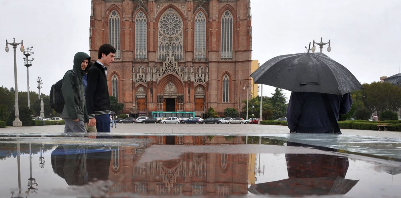 1524480938897.jpg?&cw=1920&ch=950