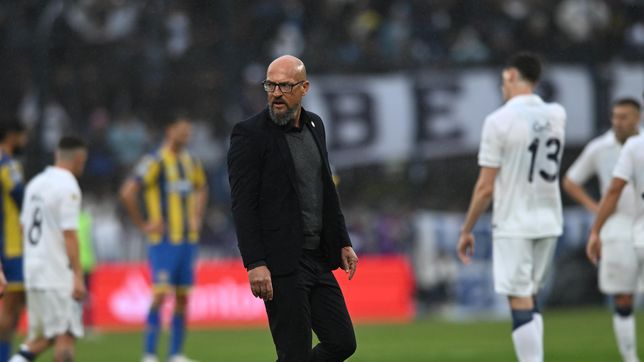 orfila dejo de ser el tecnico de gimnasia en la previa del clasico platense ante estudiantes