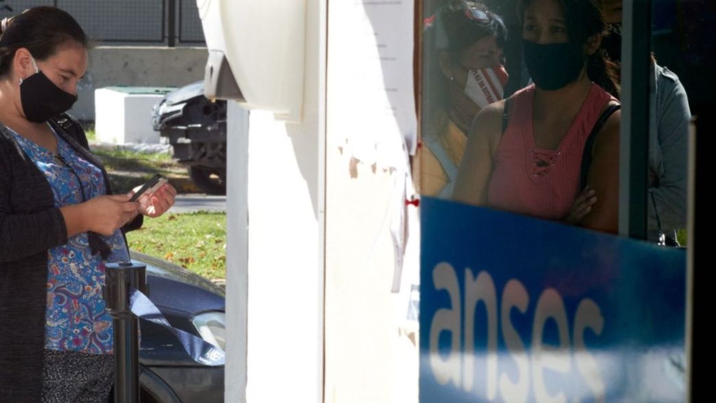 Haberes previsionales, asignaciones y programas Hogar y Repro: ¿quiénes cobran este lunes?