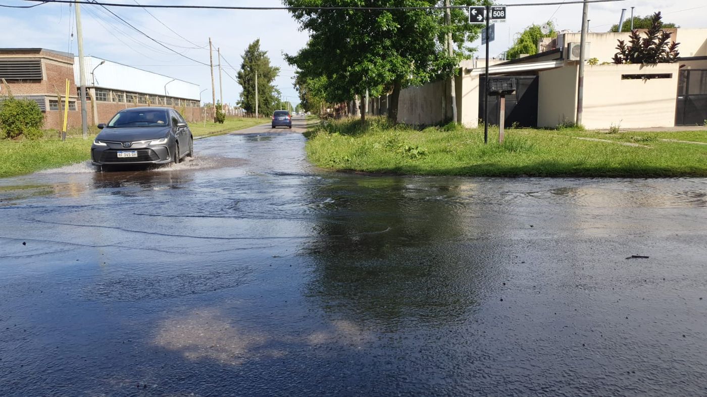 508 entre 28 y 30 Hernández inundada.jpeg