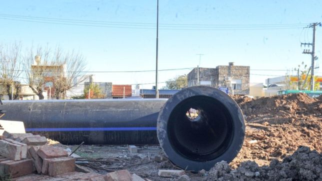 ¿tenes el tanque lleno? desde hoy te podes quedar sin agua por una obra de absa