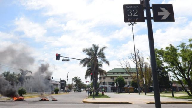 corte, protesta y caos de transito en 19 y 32