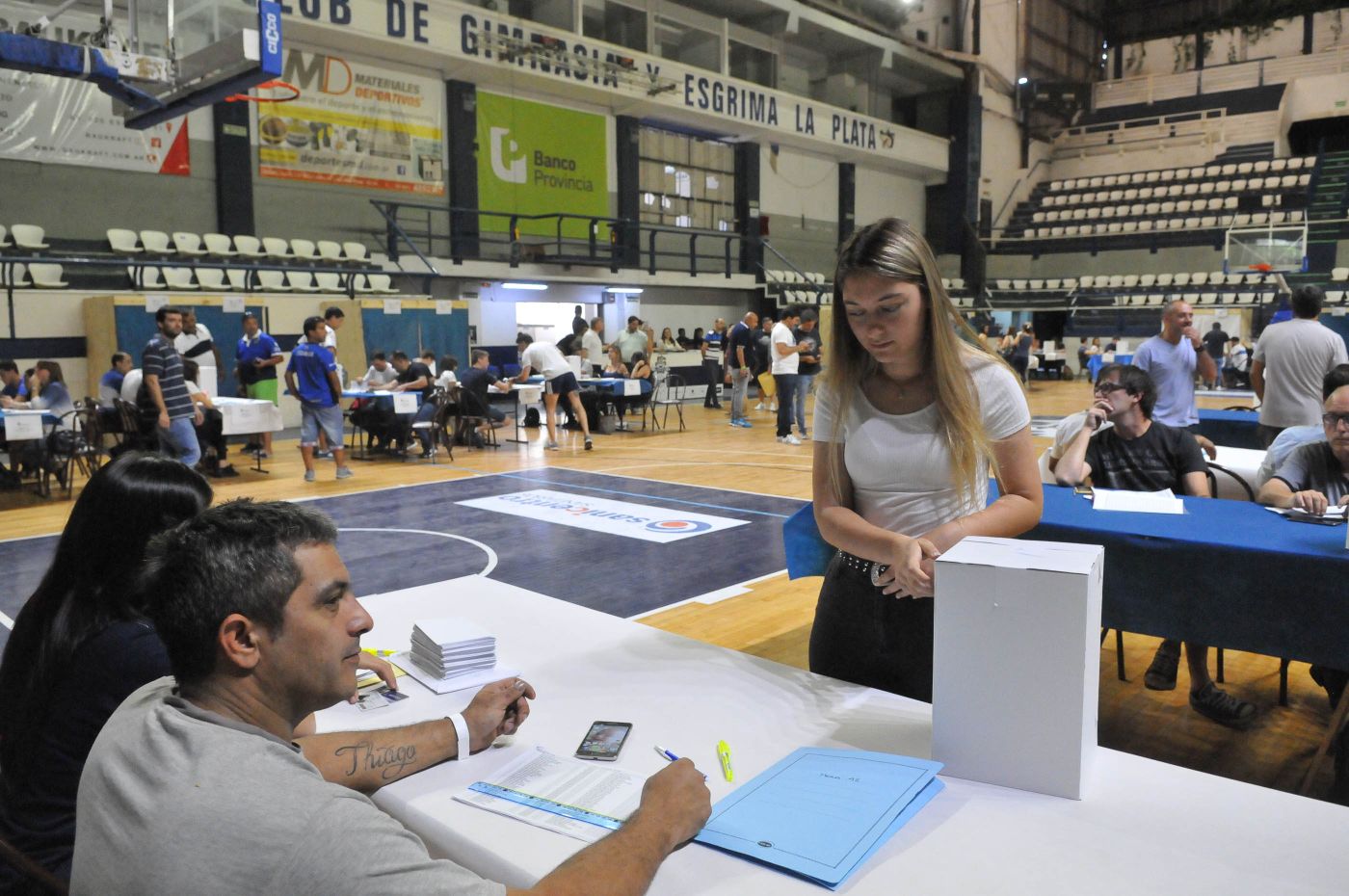 Elecciones en Gimnasia (12)