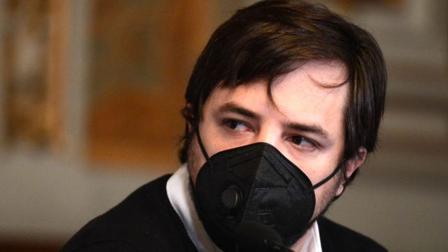 kreplak advirtio sobre la posibilidad de reducir las clases presenciales en la provincia