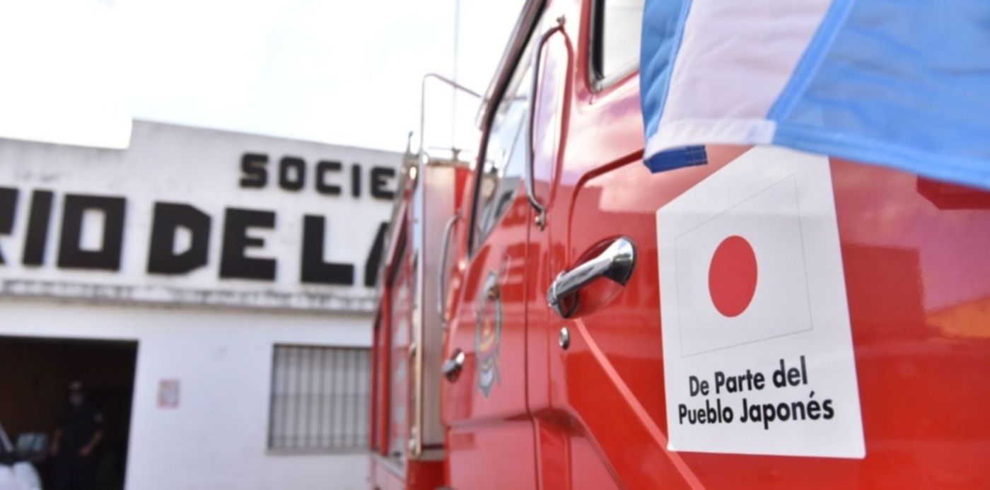 Donación de Autobomba de la embajada de Japón a El Peligro