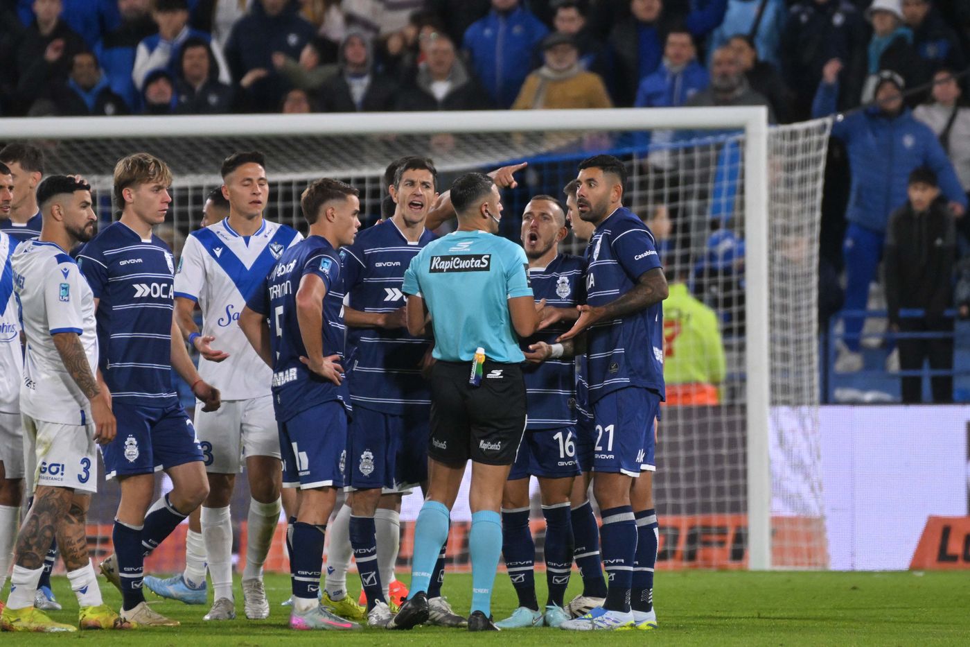 Gimnasia Vélez expulsión Martínez