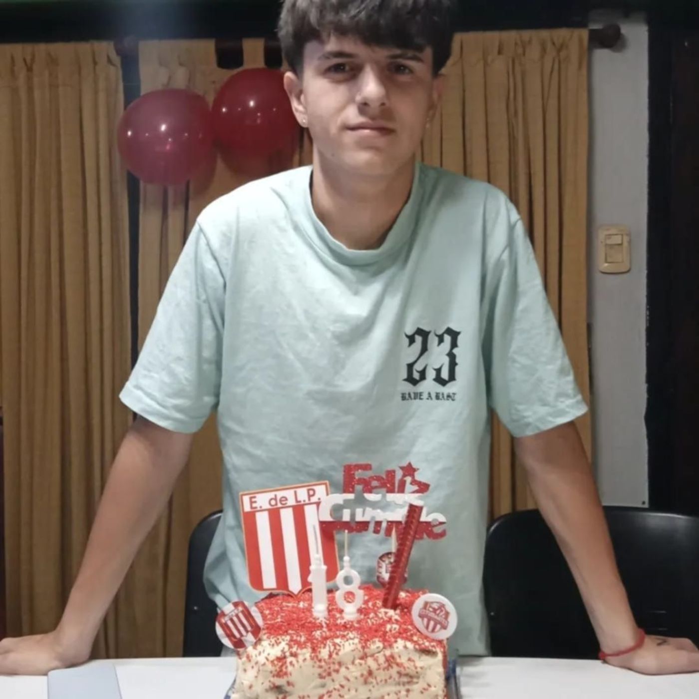 Bahiano Mederos, oriundo de La Plata, permanece en estado crítico tras sufrir un derrame en España