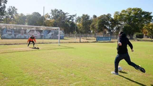 penales, disfluencia e integracion: asi fue el encuentro de wado de pedro y rodrigo rey