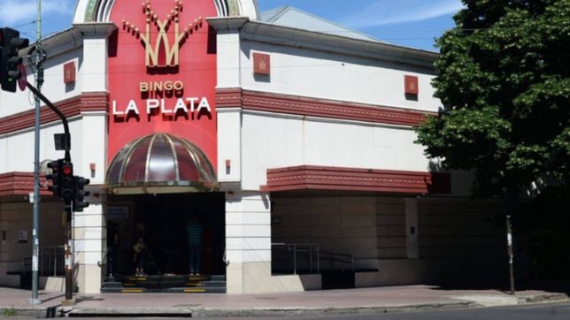 conmocion a metros del bingo de la plata: encontraron sin vida a un hombre en plena calle