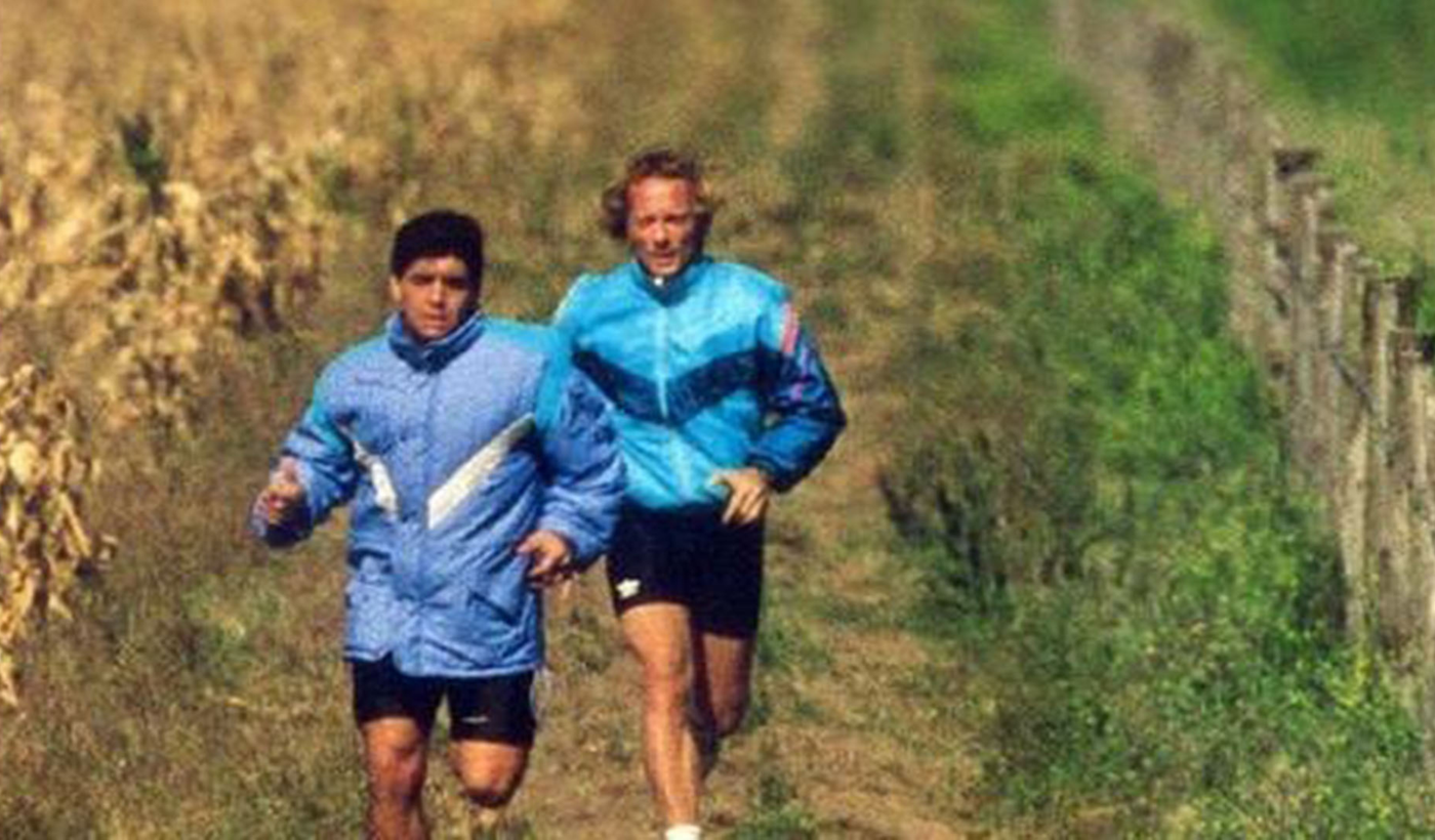 Fernando Signorini junto a Diego Maradona en La Pampa.