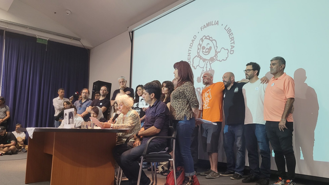 revelaron la identidad del nieto nº 138 recuperado de abuelas de plaza de mayo