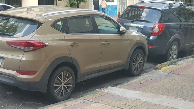 escracharon a un hombre que le tapo el garaje a un abuelo que tenia que irse de vacaciones