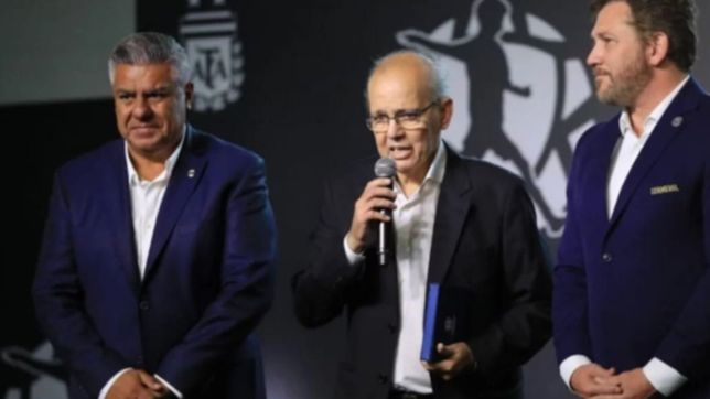 alejandro sabella fue homenajeado por la afa y la conmebol en un emotivo acto