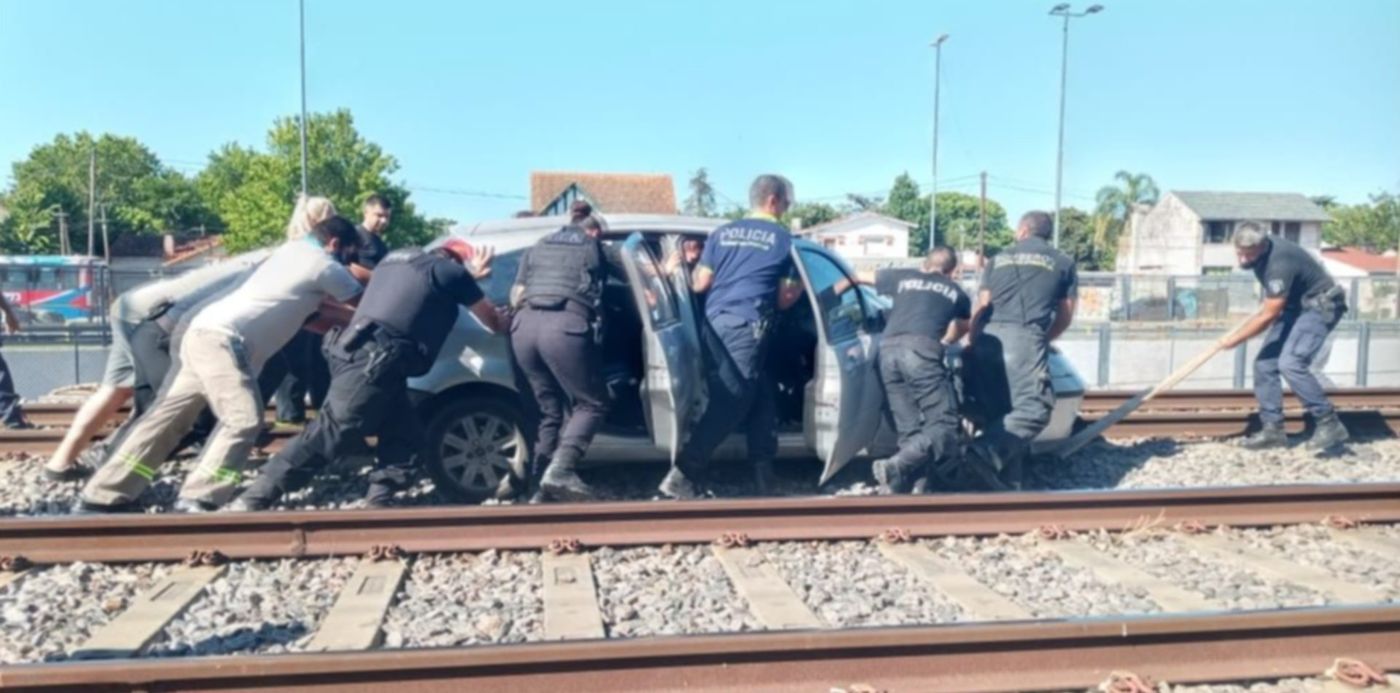 1611500867355.jpeg?x=3&y=86&width=1035&height=517&rotate=0&scaleX=1&scaleY=1&ow=1040&oh=780&&cw=1920&ch=950