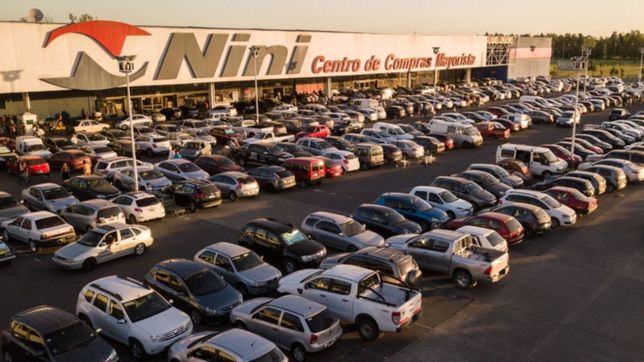 insolito robo en el nini: se quiso llevar 20 paquetes de chicles y lo atraparon