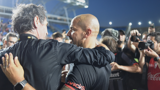 la frase de veron para despedir a dominguez de estudiantes