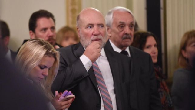 quien es el juez platense que abrio la polemica por las domiciliaras en la provincia