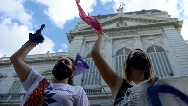 marcharon en la plata por ursula bahillo, los femicidios y una reforma judicial