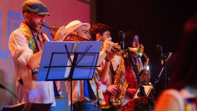 con musica, shows y comidas tipicas, llega la fiesta judia volumen iii