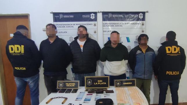 fue a saldar una deuda a un lavadero de autos de la plata y lo secuestraron