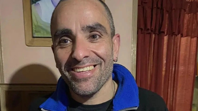 buscan desesperadamente en la plata a un hombre que lleva perdido una semana