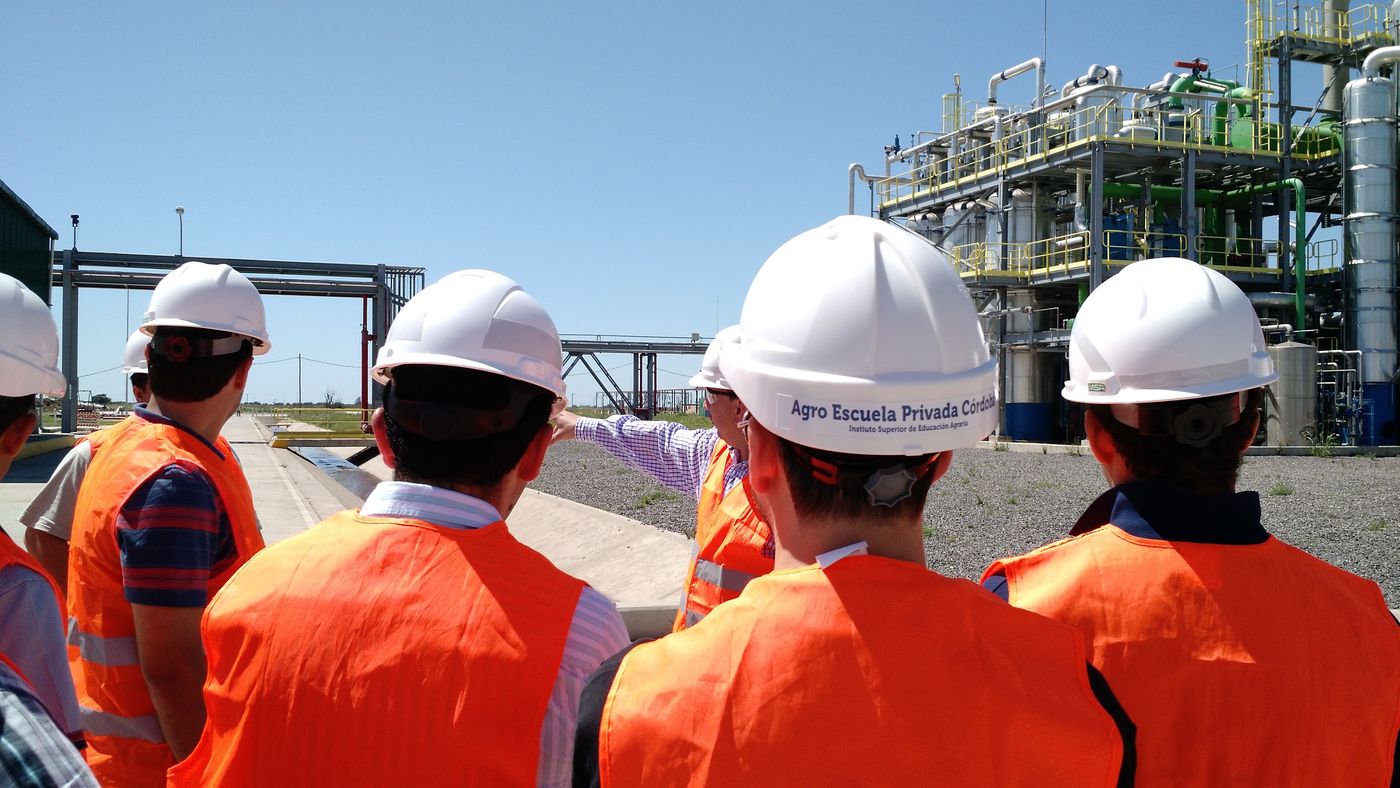 Camuzzi trabajadores.jpg