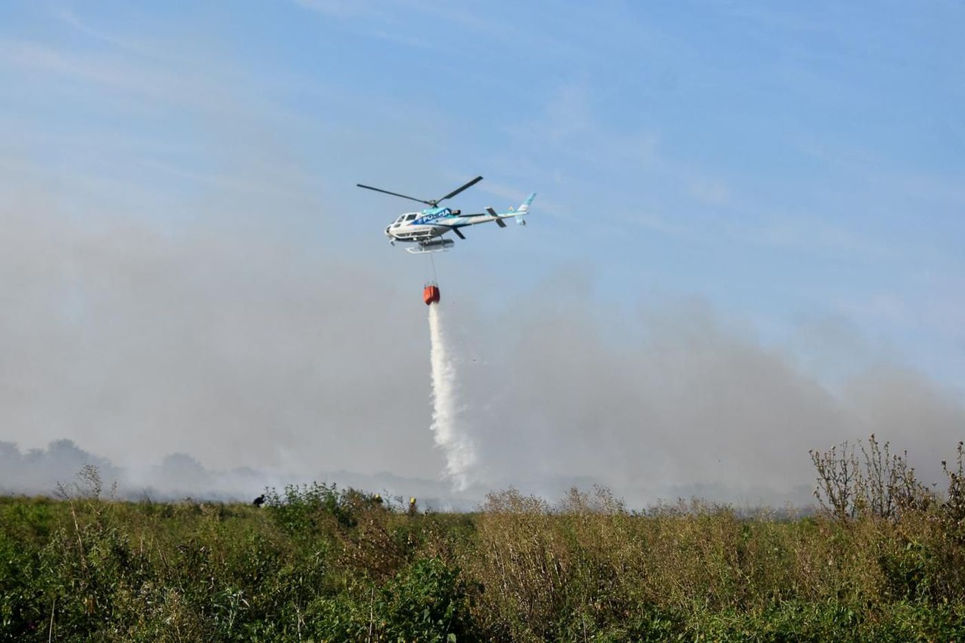 Los aviones hidrantes fueron de vital importancia para extinguir el fuego en la Reserva de Punta Lara