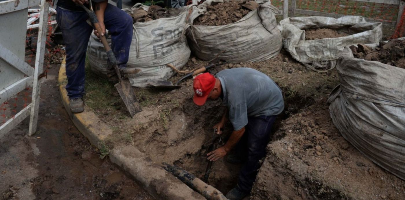 Obras de ABSA trabajos agua