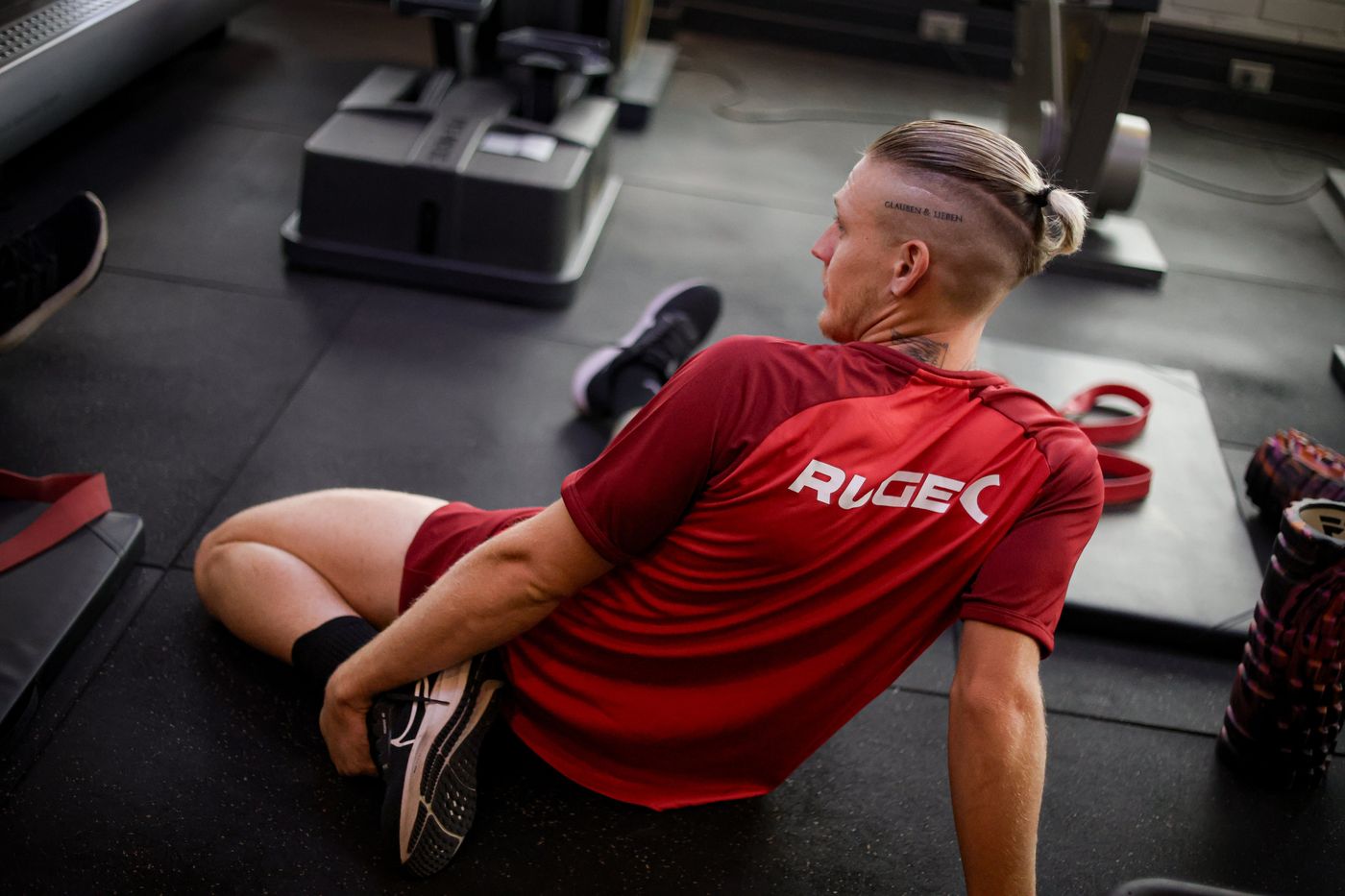 Santiago Ascacíbar entrenameinto Estudiantes.jpeg