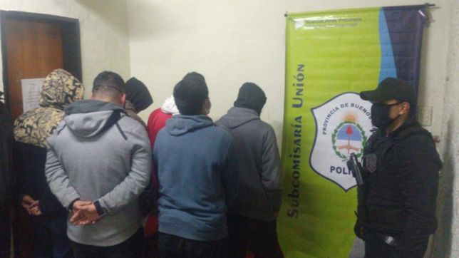 robaron e incendiaron una casa de la plata y cayeron tras una serie de allanamientos