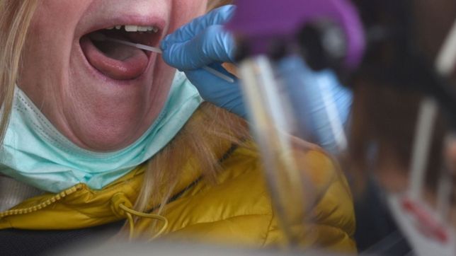 confirmaron 5.032 nuevos casos y 92 muertes por coronavirus en argentina