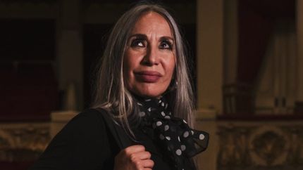 Paula La Paya Pérez celebra 40 años como bailaora de flamenco en el Coliseo Podestá