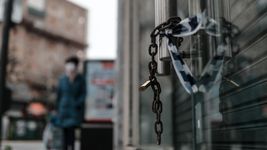 la provincia alerto por la crisis comercial en la plata: se estan fundiendo todos los negocios la provincia alerto por la crisis comercial en la plata: se estan fundiendo todos los negocios