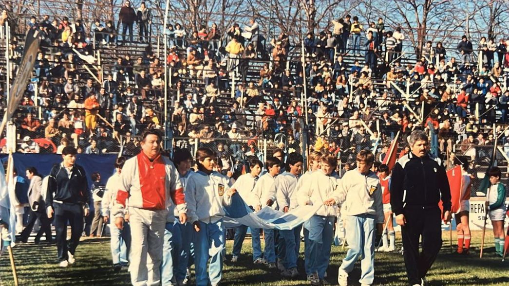 La historia del recordado Día del Niño en la cancha de Gimnasia