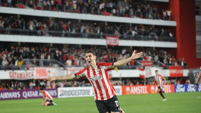 en el dia del partido entre estudiantes y boca, mauro boselli anuncio que vuelve del retiro