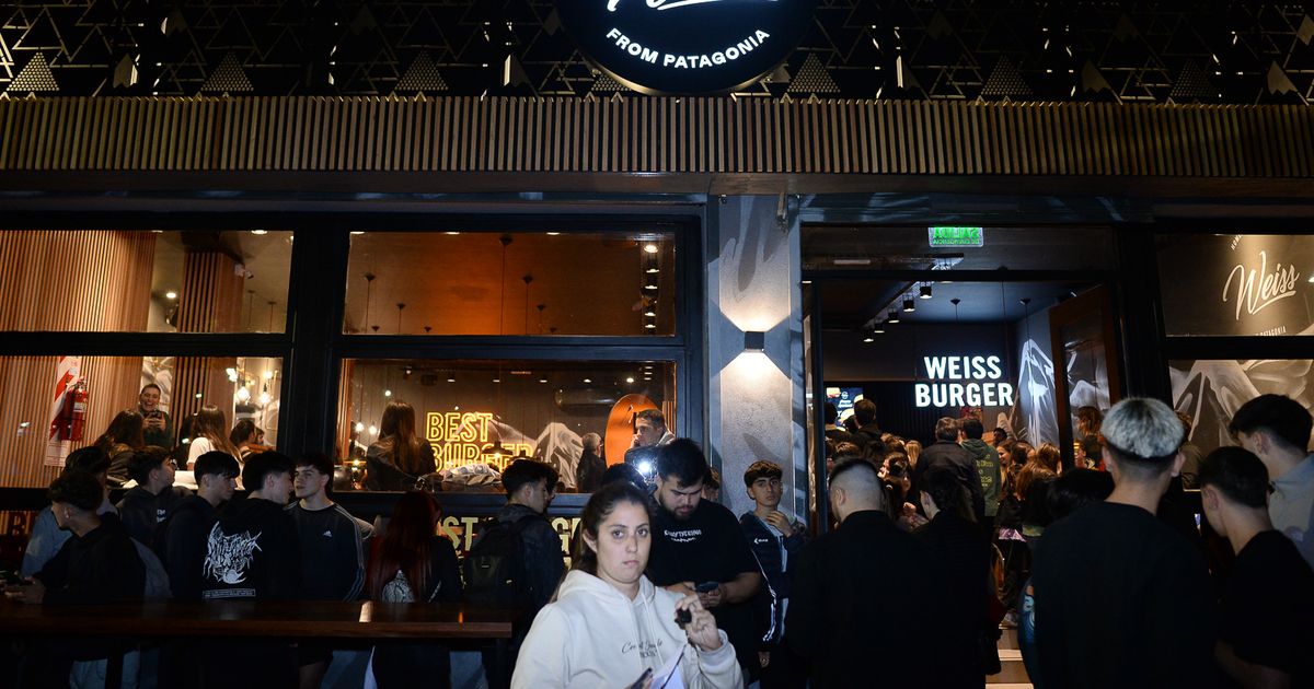 Weiss Local Invasion Weiss Burger desembarcó con un local en La Plata