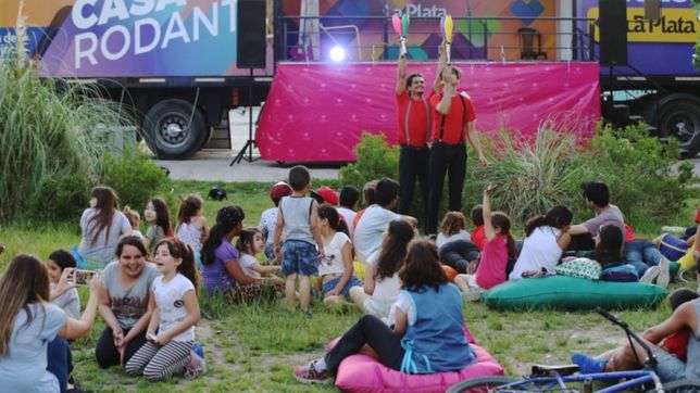 los festejos por el 136 aniversario de la ciudad llegan a melchor romero y villa elisa