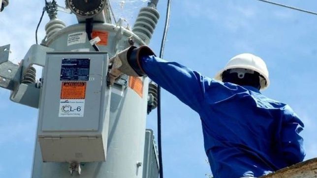 edelap avanza con la ampliacion de la red electrica en parque sicardi y vila garibaldi