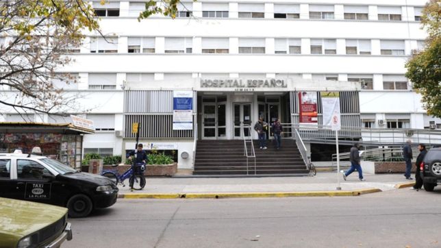 reiteradas denuncias y preocupacion por robos a las afueras de un hospital de la plata