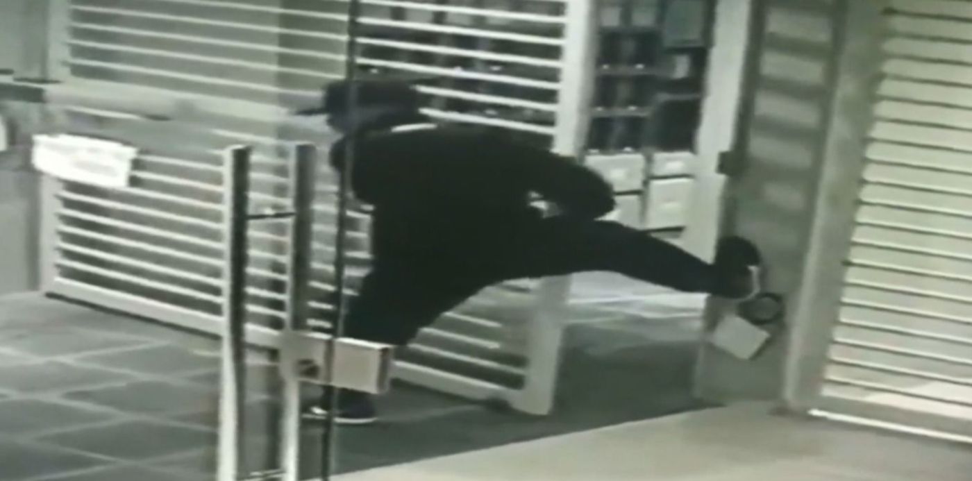 1579120358400.jpg?rotate=0&scaleX=1&scaleY=1&ow=1500&oh=835&x=2&y=23&width=1495&height=748&&cw=1920&ch=950