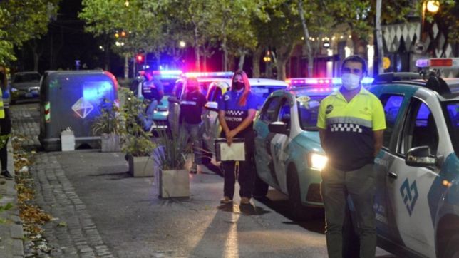 la primera noche de restricciones en la plata fue con un alto acatamiento en los bares