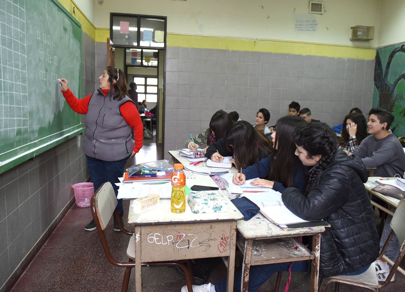 Aula Escuela Secundaria (2).jpg