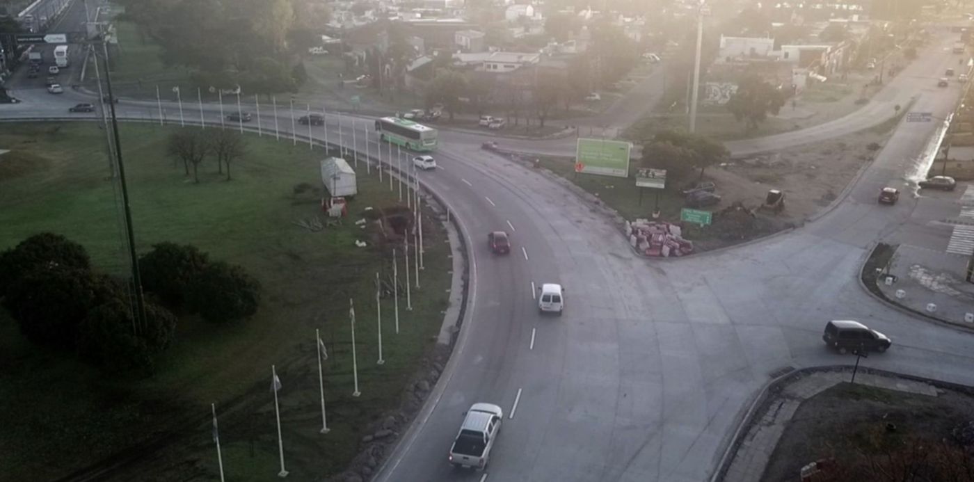 1534172326564.jpg?y=96&width=1481&height=741&scaleX=1&ow=1500&x=12&rotate=0&scaleY=1&oh=843&&cw=1920&ch=950