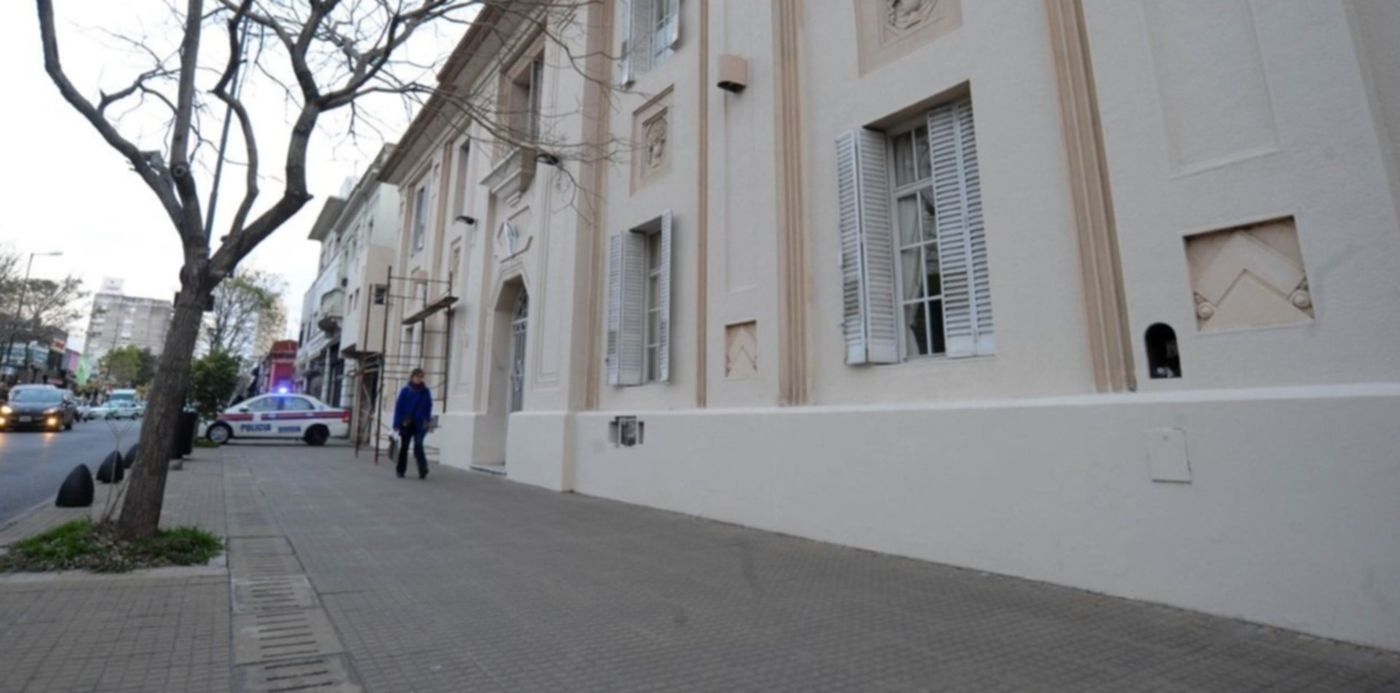 1531786345491.jpg?rotate=0&ow=1280&y=218&width=1265&scaleX=1&scaleY=1&oh=851&x=6&height=633&&cw=1920&ch=950