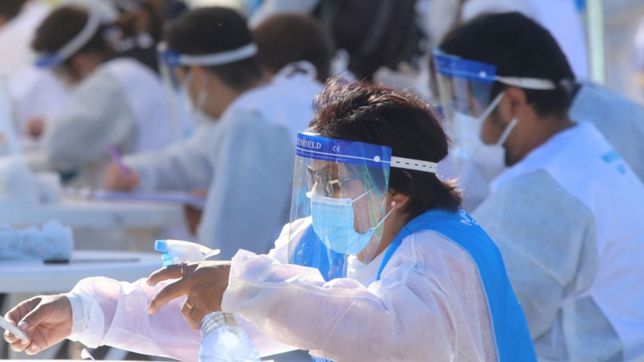 una jornada con fuerte alza en las muertes por coronavirus en el pais