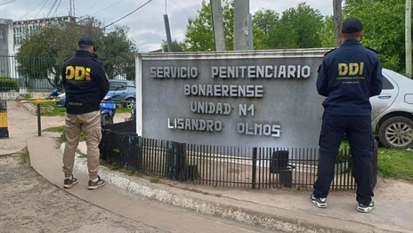 Un preso de la cárcel de Olmos se hacía pasar por subcomisario y lideraba estafas telefónicas