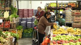 el mercado bonaerense renovo sus ofertas en carnes, lacteos, verduras y mas el mercado bonaerense renovo sus ofertas en carnes, lacteos, verduras y mas